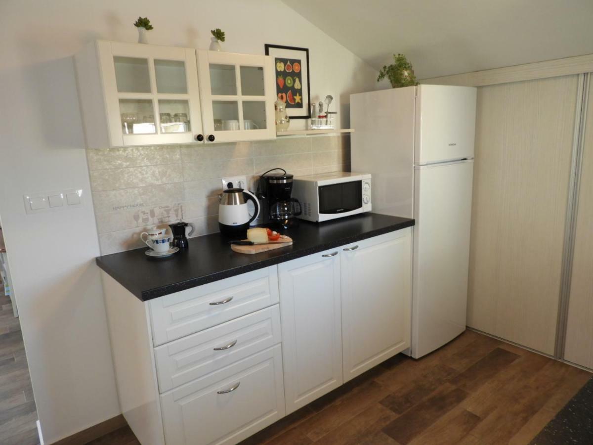 Apartment Thea Pula Ngoại thất bức ảnh