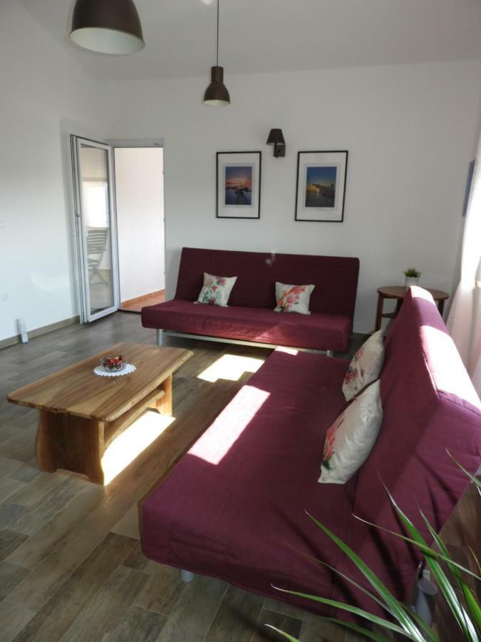 Apartment Thea Pula Ngoại thất bức ảnh